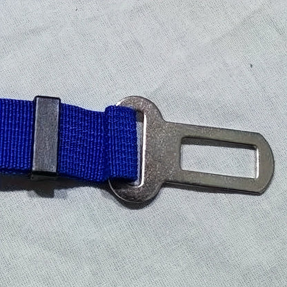 2/4 Pet Seat Belt Adapters - Car Metal Clips for Pet Leashes, Compatible with Truck & Car Seats